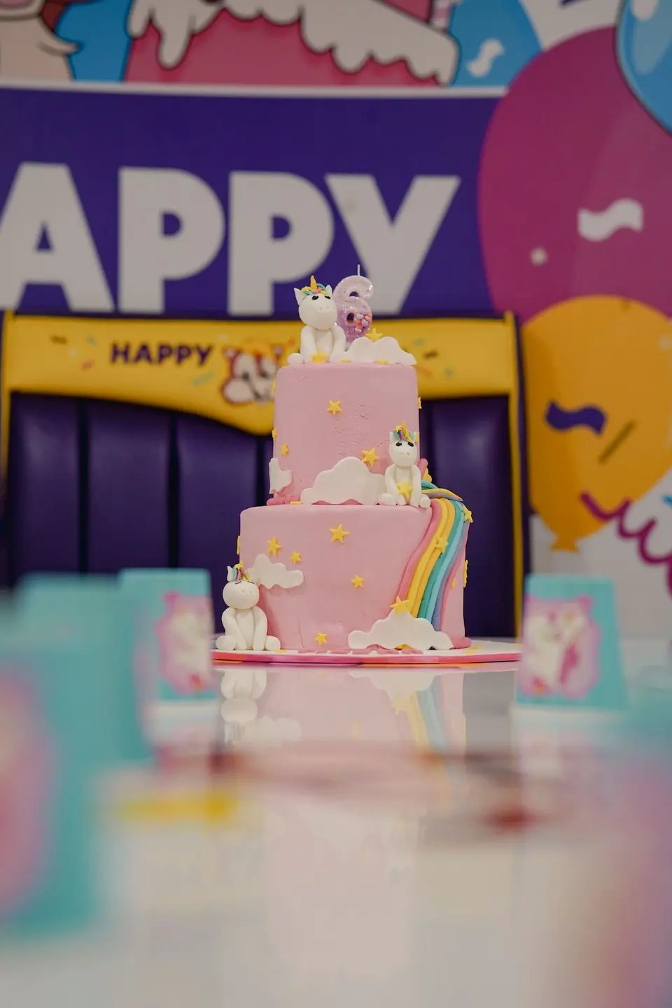 Sofía cumple 7 · Unicornios y arcoíris